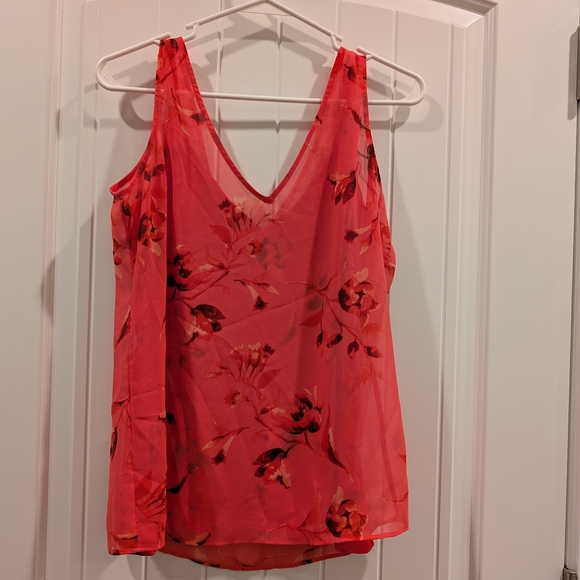Floral Sleeveless Top - Hot Pink - Picture 3 of 5
